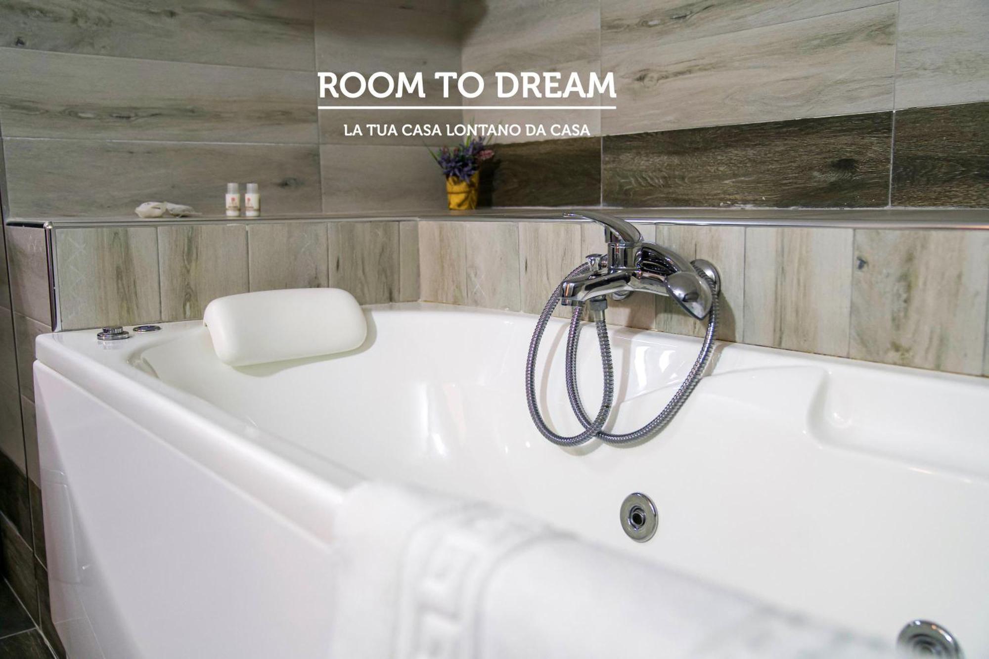 Room To Dream San Valentino Torio Esterno foto