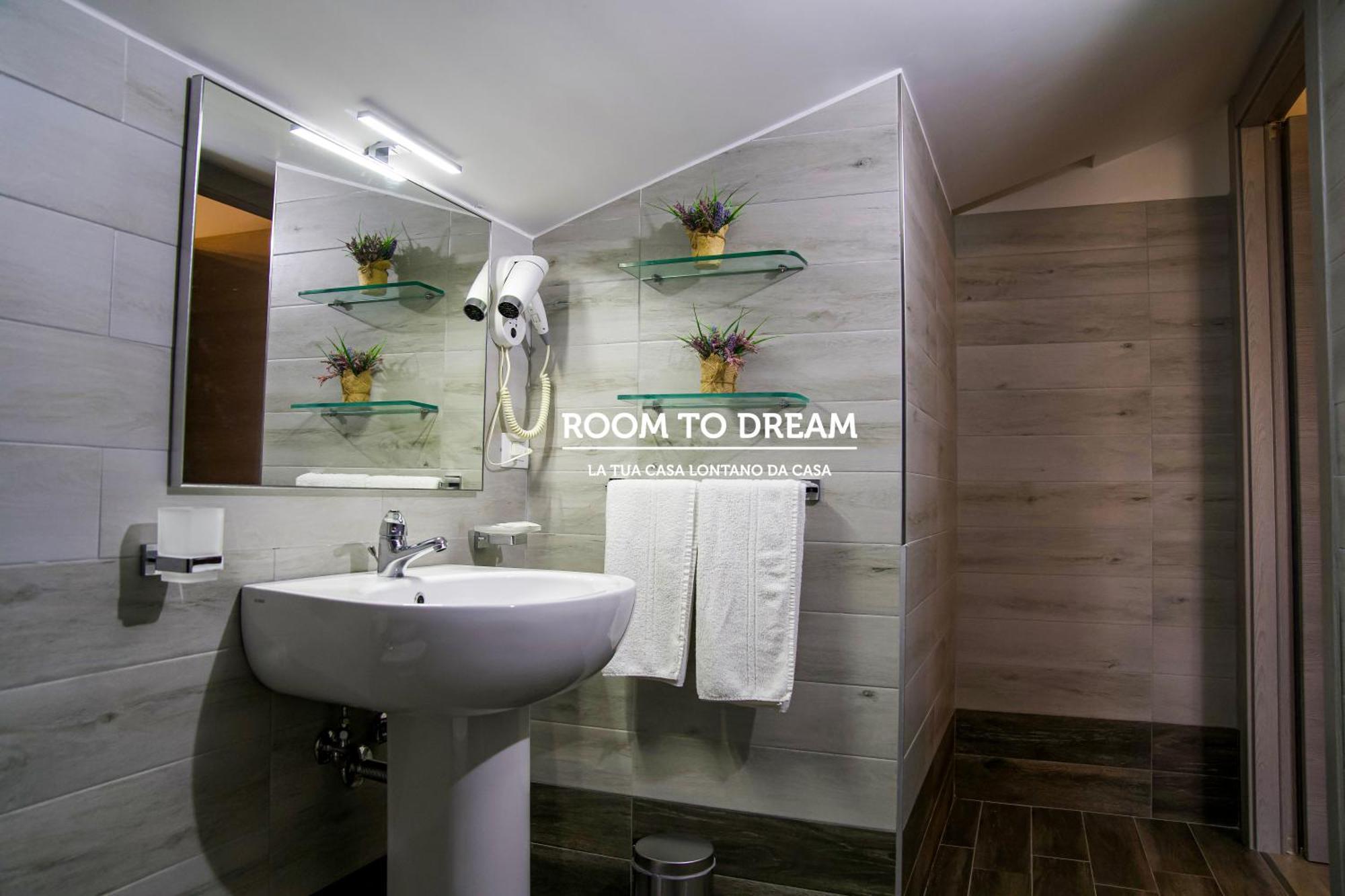 Room To Dream San Valentino Torio Esterno foto
