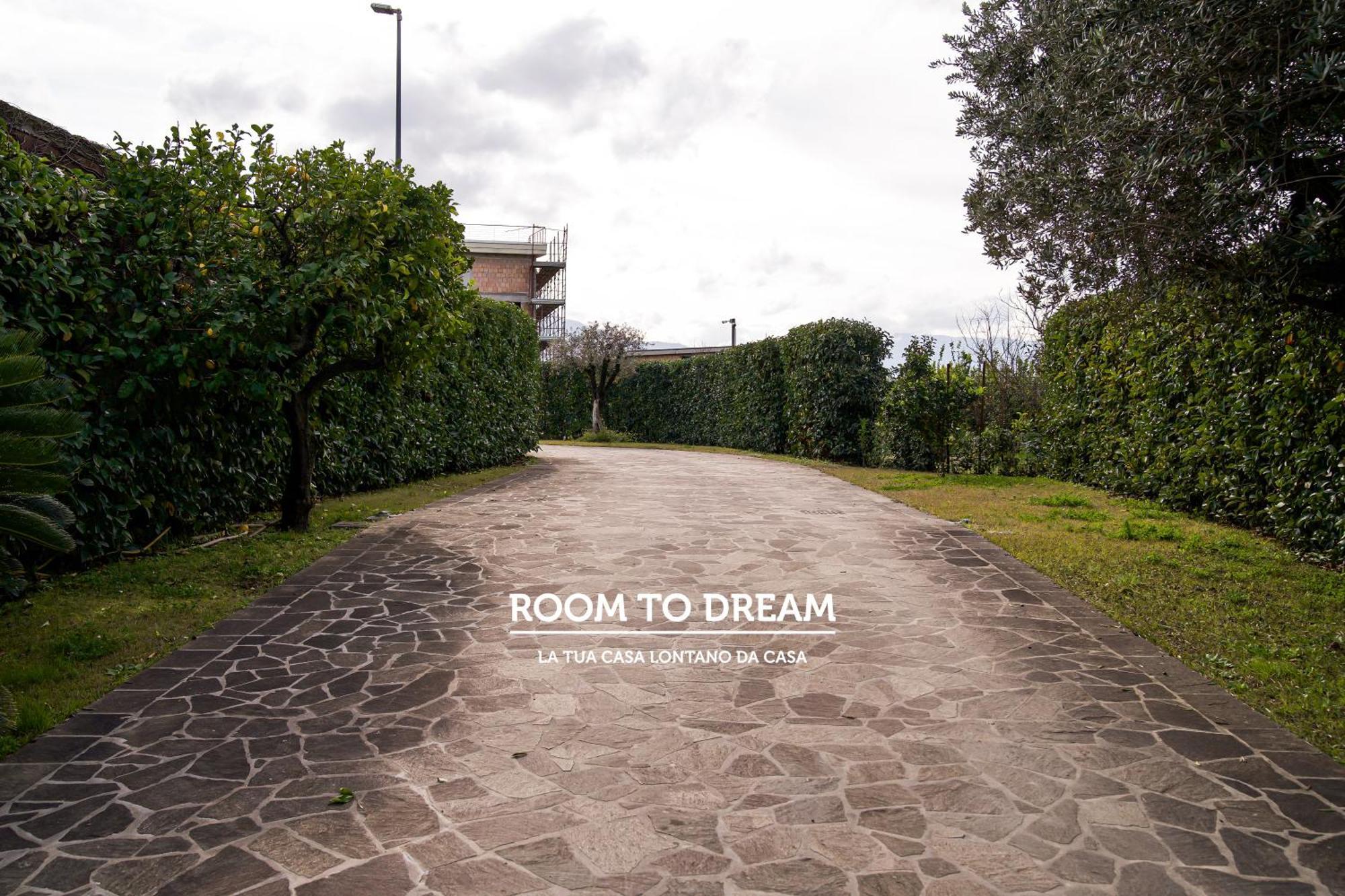 Room To Dream San Valentino Torio Esterno foto